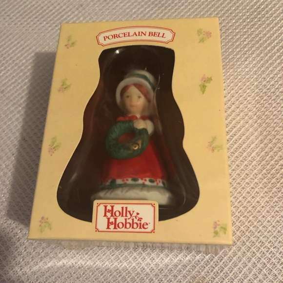 🎄Vintage Holly Hobbie Bell Ornament - 660 $30 or $25 w/offer - Picture 1 of 4
